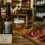 Bière artisanale corte : dégustation locale sur table en bois