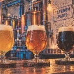 Brasserie artisanale Paris : taproom, bières en verres, comptoir